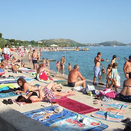 아파트 Bibijana *